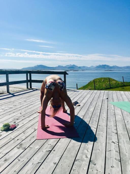 Sjarmerende Hus Med Orkesterplass Til Hav Og Fjell Stave Exterior photo